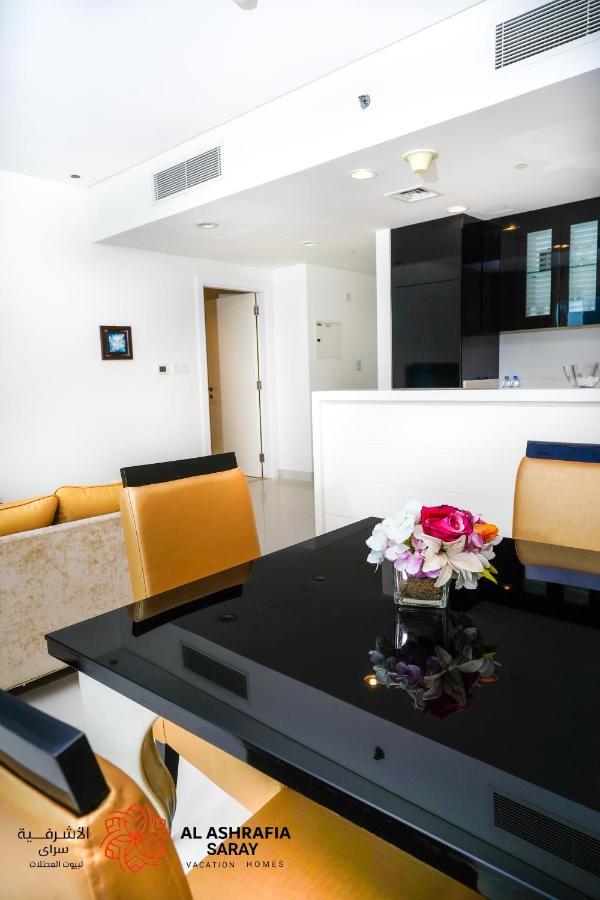 Alashrafia Saray - Superb 1 Bedroom In Canal Views Apartment Dubai